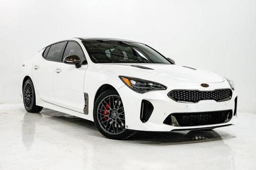 2018 Kia Stinger GT1