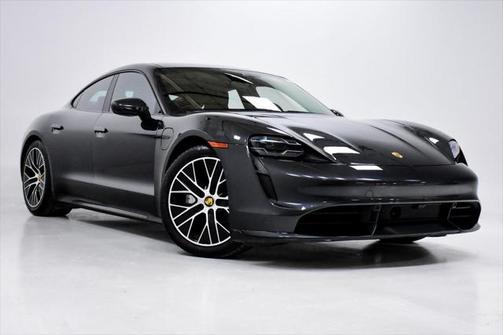 2020 Porsche Taycan Turbo