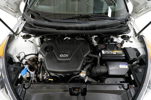 2016 Hyundai Veloster Base