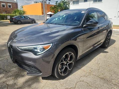 2022 Alfa Romeo Stelvio Veloce