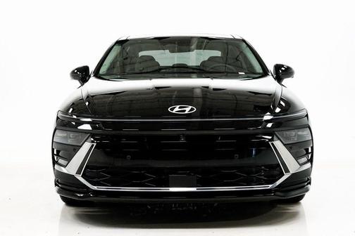 2024 Hyundai SONATA Hybrid Limited