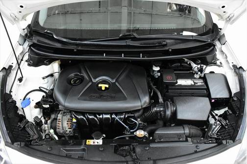 2016 Hyundai Elantra GT Base