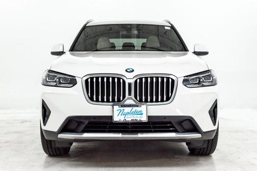 Alpine White 2024 BMW X3 xDrive30i