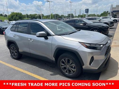 2023 Toyota RAV4 Hybrid XLE Premium