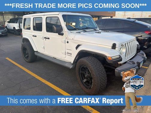 Bright White Clearcoat 2018 Jeep Wrangler Unlimited Sahara
