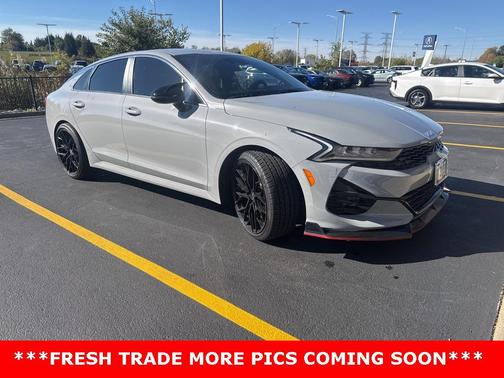 2022 Kia K5 GT-Line