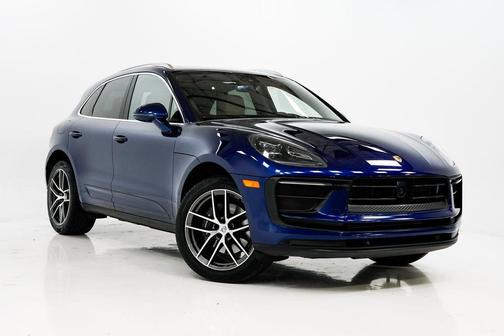 2023 Porsche Macan Base