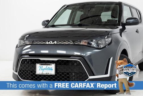 Gravity Gray 2024 Kia Soul LX