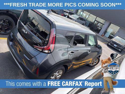 Gravity Gray 2024 Kia Soul LX