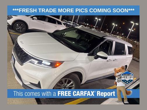 2024 Kia Carnival LX