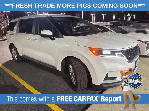 2024 Kia Carnival LX