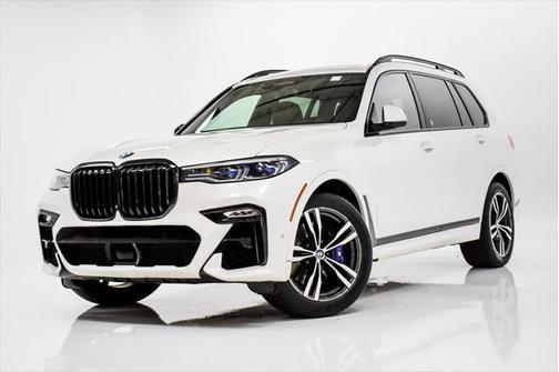2021 BMW X7 M50i
