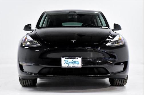 2024 Tesla Model Y Standard Range