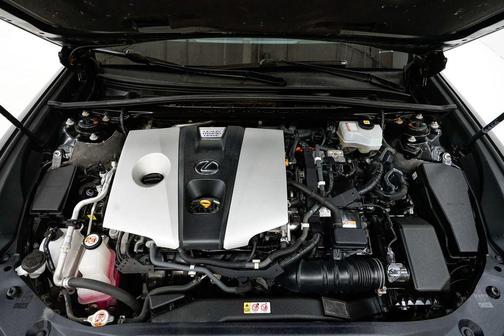 2020 Lexus ES 300h Base