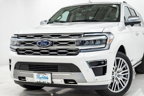 Star White Metallic Tri-Coat 2024 Ford Expedition Platinum