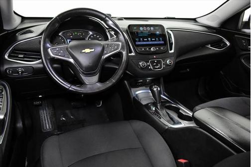 2017 Chevrolet Malibu 1LT