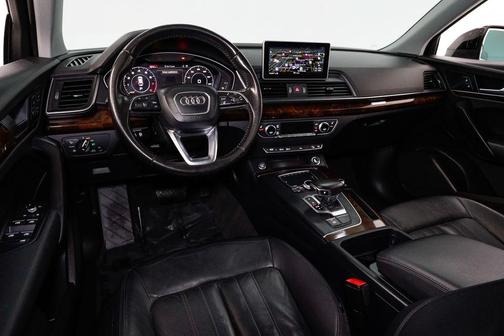 2018 Audi Q5 2.0T Premium Plus