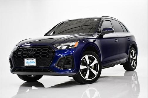 2022 Audi Q5 45 S line Premium Plus