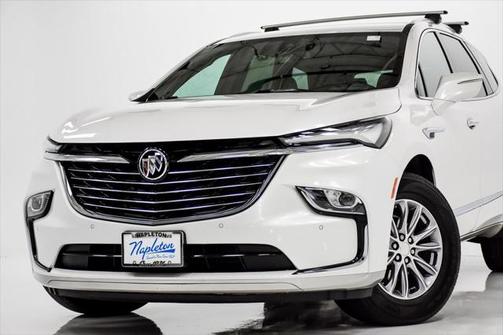 2022 Buick Enclave Essence