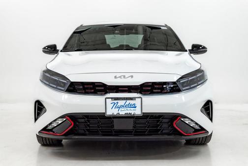 Snow White Pearl 2023 Kia Forte GT