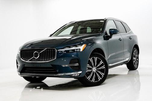 2022 Volvo XC60 B5 Inscription