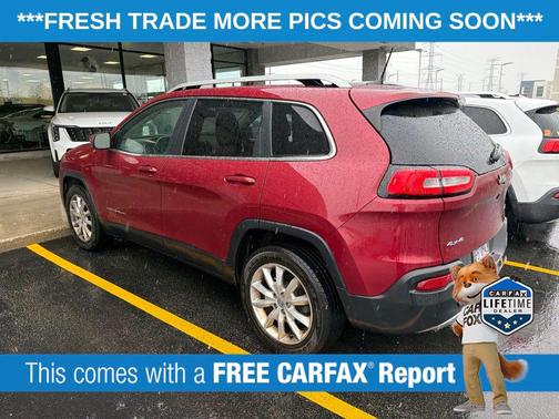 Deep Cherry Red Crystal Pearlcoat 2017 Jeep Cherokee Limited