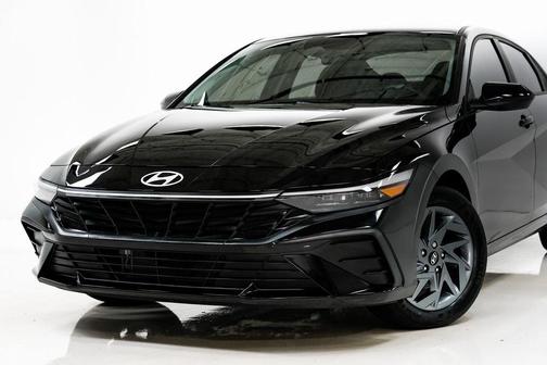 2024 Hyundai ELANTRA HEV Blue
