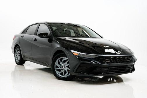 2024 Hyundai ELANTRA HEV Blue