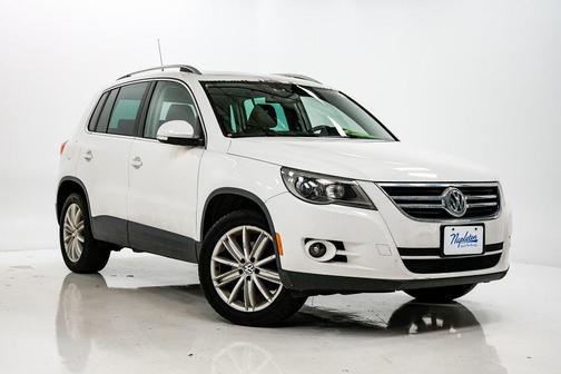 2011 Volkswagen Tiguan SEL