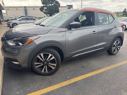 2019 Nissan Kicks SR