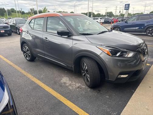 2019 Nissan Kicks SR