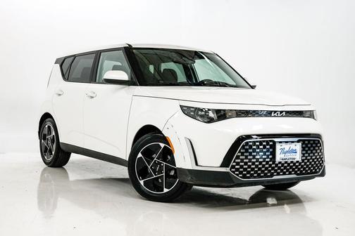2023 Kia Soul EX