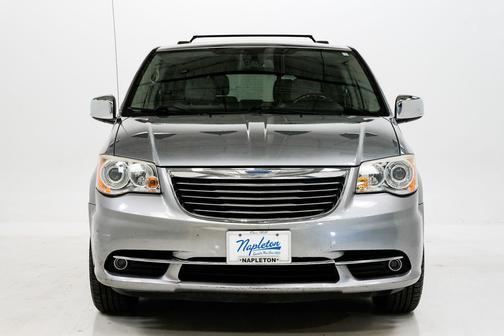 2013 Chrysler Town & Country Limited