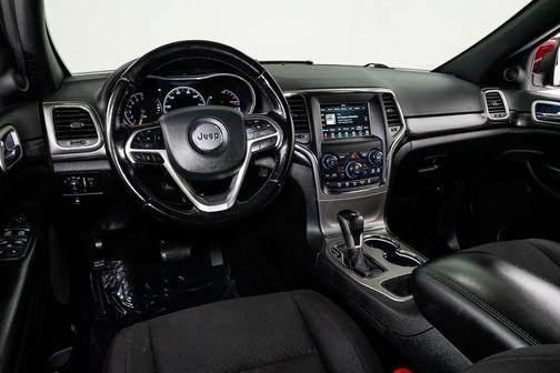 2021 Jeep Grand Cherokee Laredo