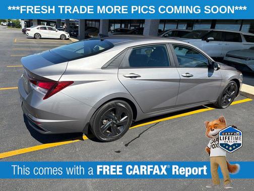 Fluid Metal 2023 Hyundai ELANTRA SEL