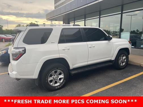 2022 Toyota 4Runner SR5