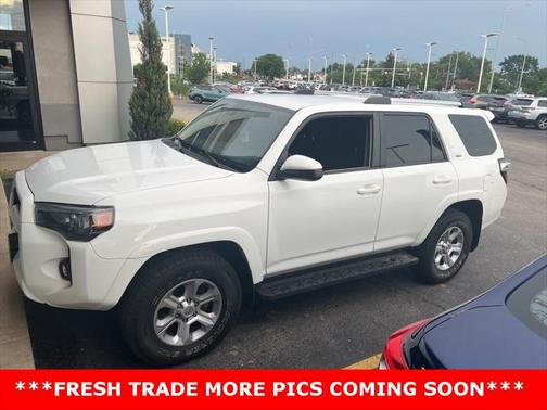 2022 Toyota 4Runner SR5
