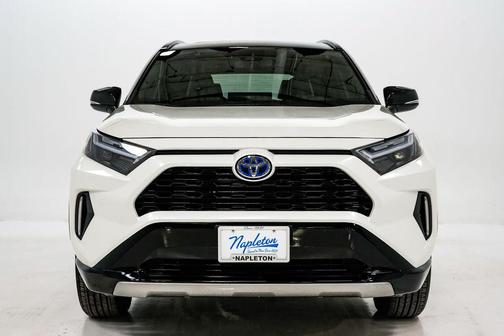 2022 Toyota RAV4 Hybrid SE
