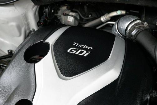 2015 Hyundai Santa Fe Sport 2.0L Turbo