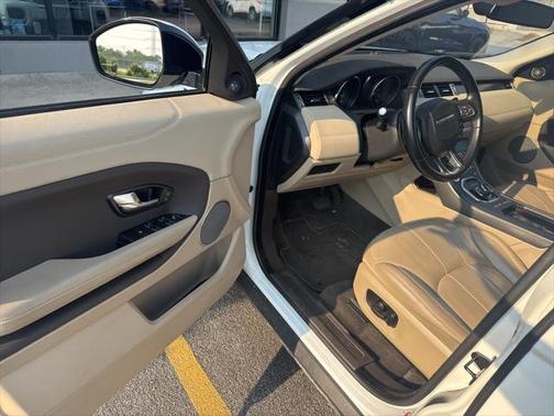 2019 Land Rover Range Rover Evoque SE