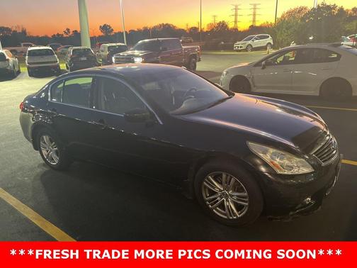 2010 INFINITI G37x Base