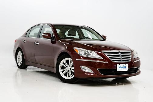 2012 Hyundai Genesis 3.8