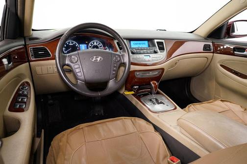 2012 Hyundai Genesis 3.8