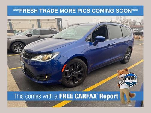 2018 Chrysler Pacifica Touring-L