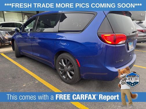 2018 Chrysler Pacifica Touring-L