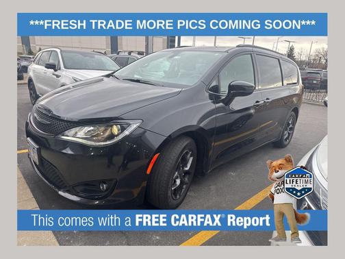 2018 Chrysler Pacifica Touring-L