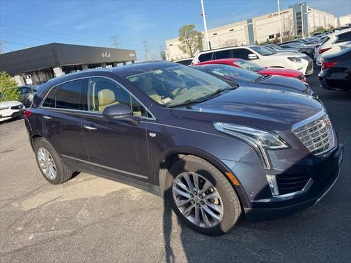 2019 Cadillac XT5 Platinum