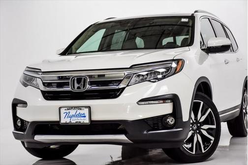 2022 Honda Pilot Touring 8-Passenger