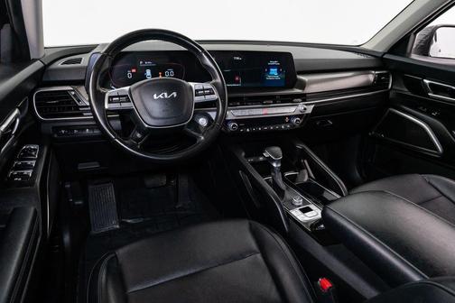 2023 Kia Telluride LX
