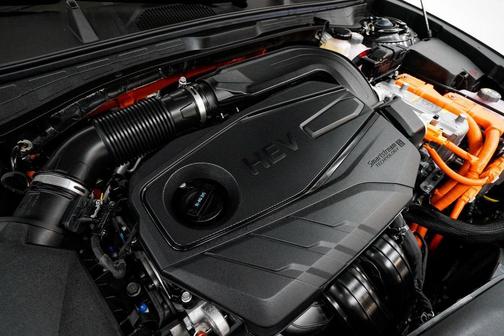 2024 Hyundai SONATA Hybrid Limited